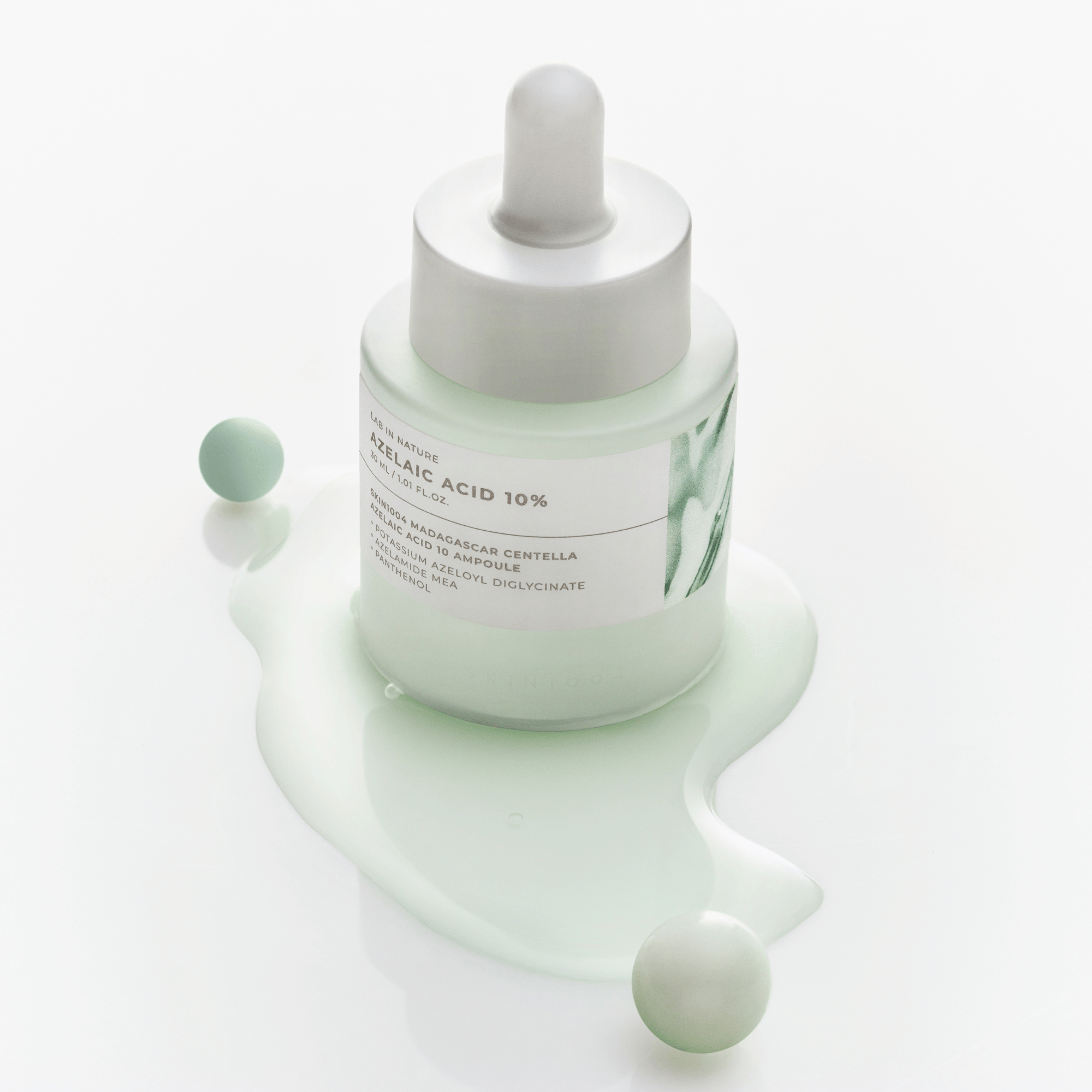 Skin1004 Madagascar Centella Azelaic Acid 10% Ampoule 30ml - cosmadic