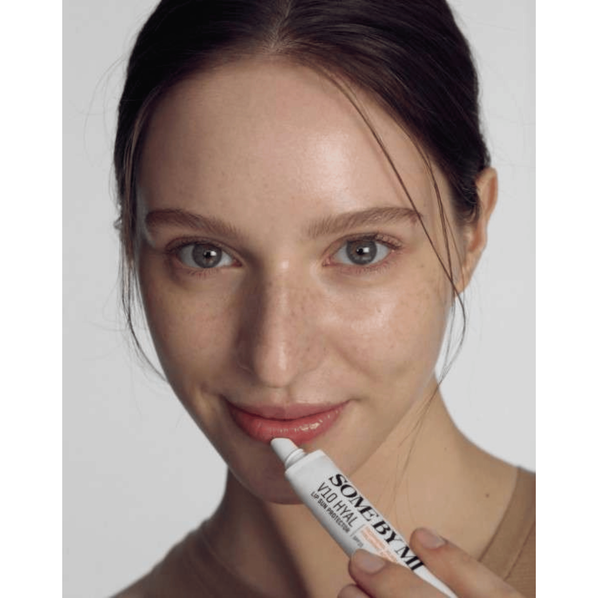 SOME BY MI V10 HYAL Lip Sunprotection SPF15 - cosmadic