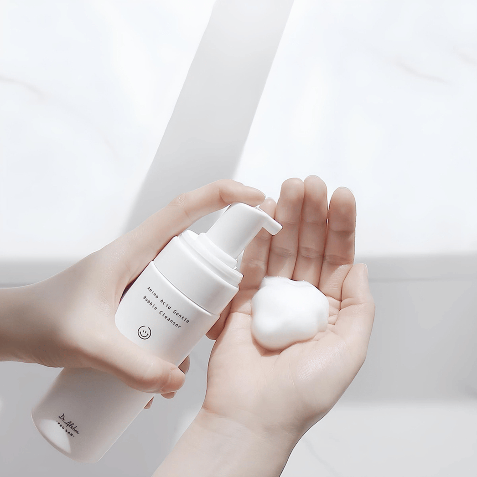 Dr. Althea Amino Acid Gentle Bubble Cleanser 140ml - cosmadic