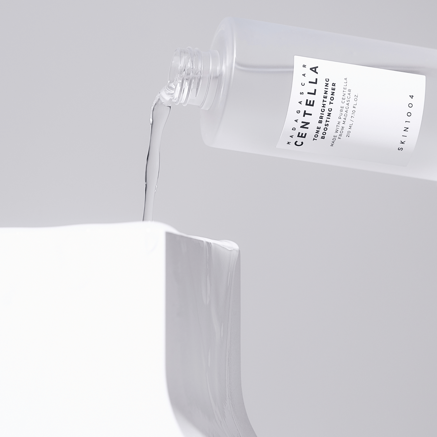 Skin1004 Madagascar Centella Tone Brightening Boosting Toner 210ml